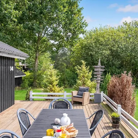 別荘 4 Bedroom Gorgeous In Rudkbing