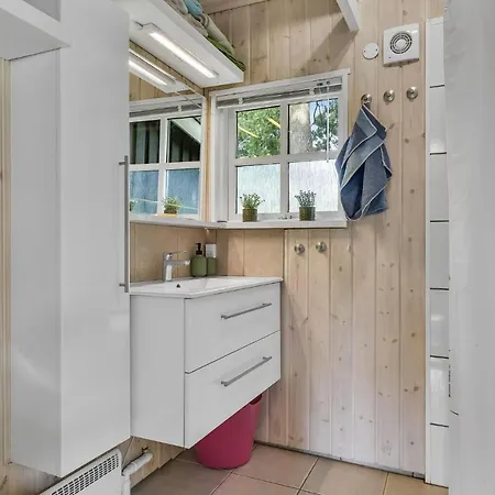 別荘 4 Bedroom Gorgeous In Rudkbing Spodsbjerg